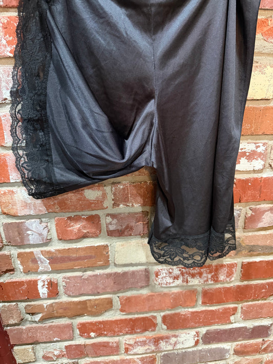 Black Half Slip Culottes