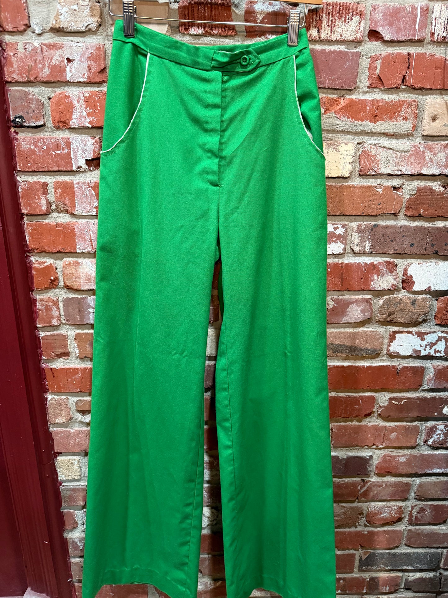 70s Green Resort Style Set