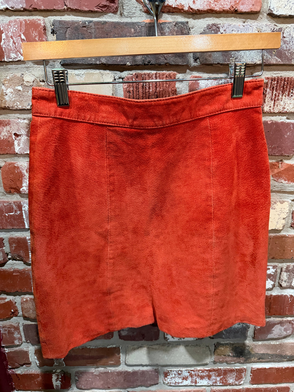 Cuir Classique Orange Suede Skirt