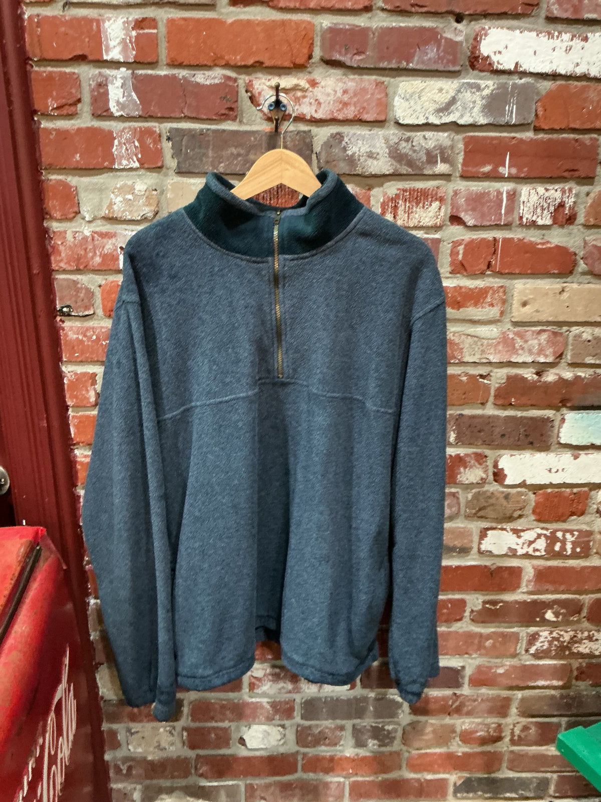 The Rogue Quarter Zip Fleece