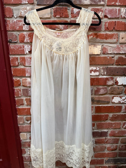Anne Maid Lingerie Peignoir Set