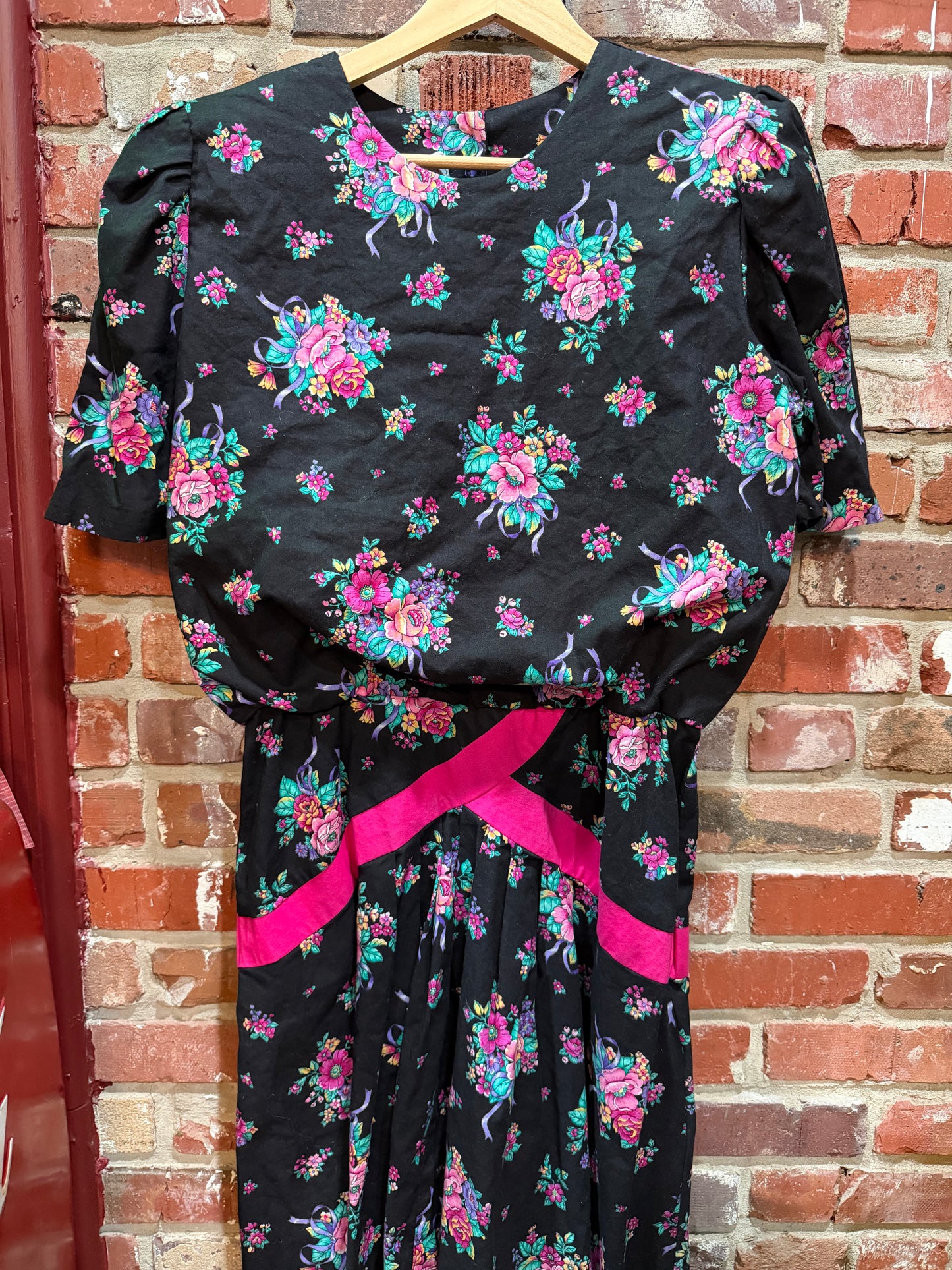 80s Sweet Miranda Black Floral Dress