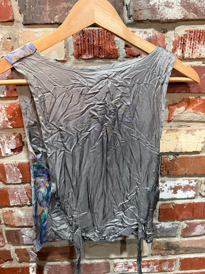 Wrapper Purple Paisley Vest