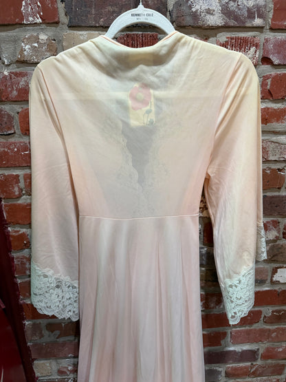 Jolie Lace-Trimmed Blush Satin Robe