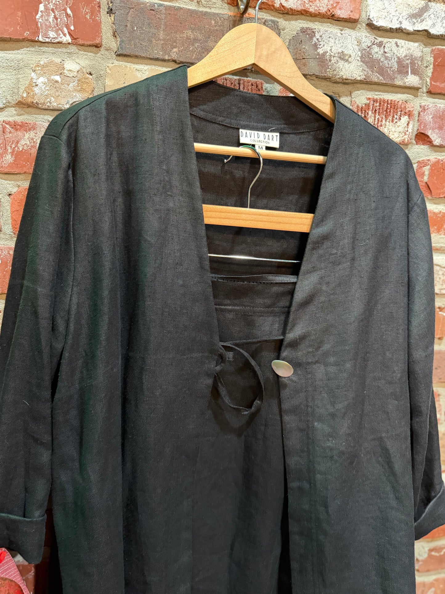 David Dart Black Linen Set