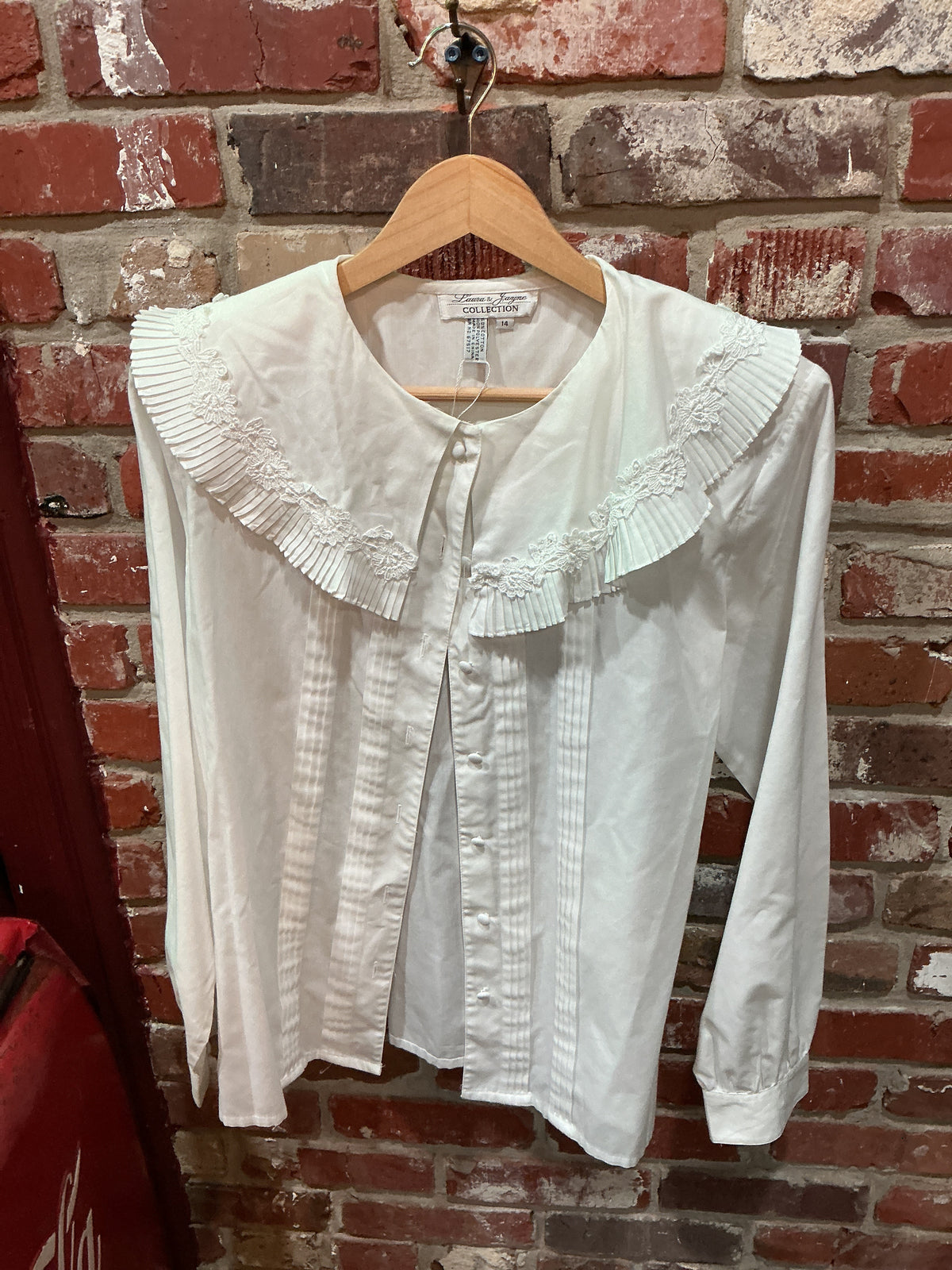 Laura & Jayme White Ruffle Collar Blouse