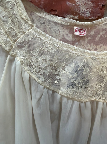Anne Maid Lingerie Peignoir Set