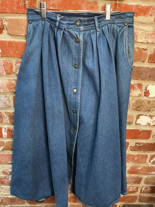 Gloria Vanderbilt Size 14 Denim Skirt