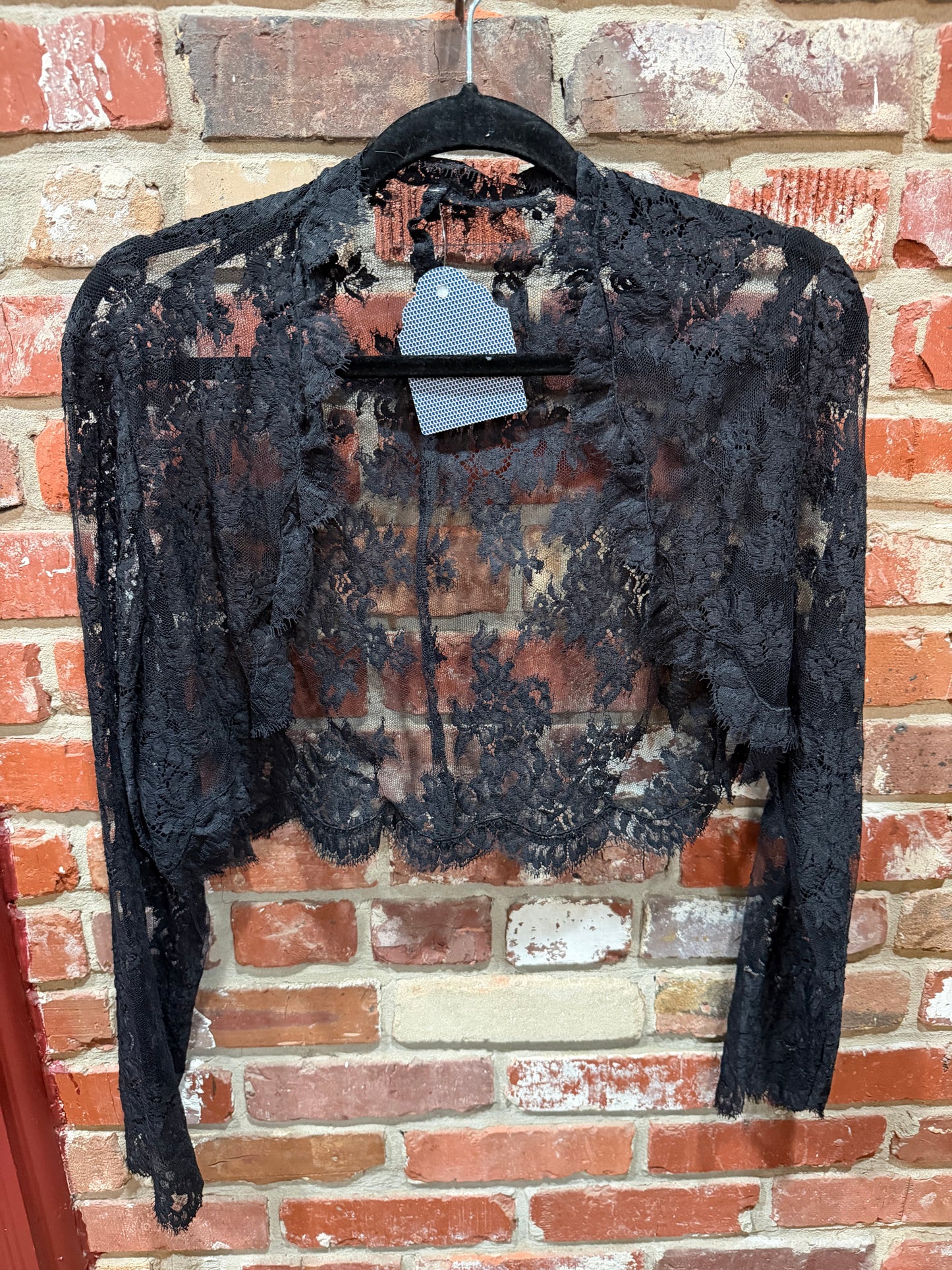 Black Lace Cropped Cardigan
