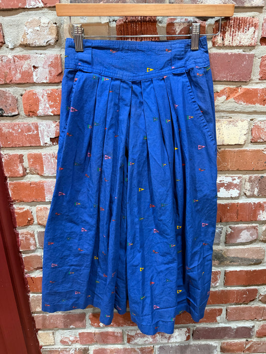 Ruff Hewn Nautical Pennant Flag Skirt