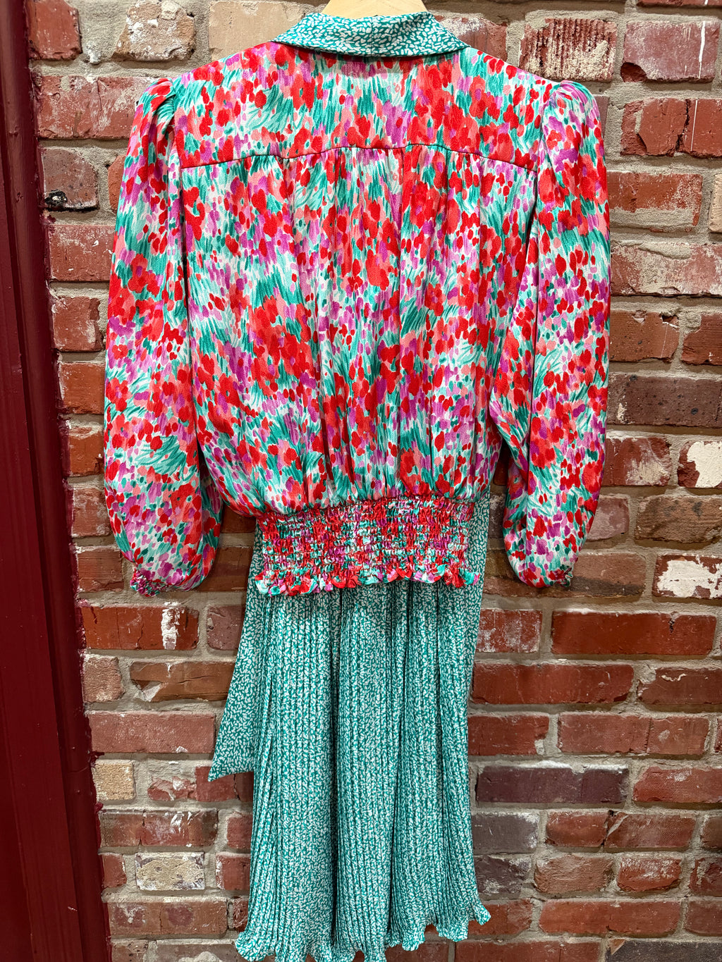 Susan Freis Blouse & Dress Set