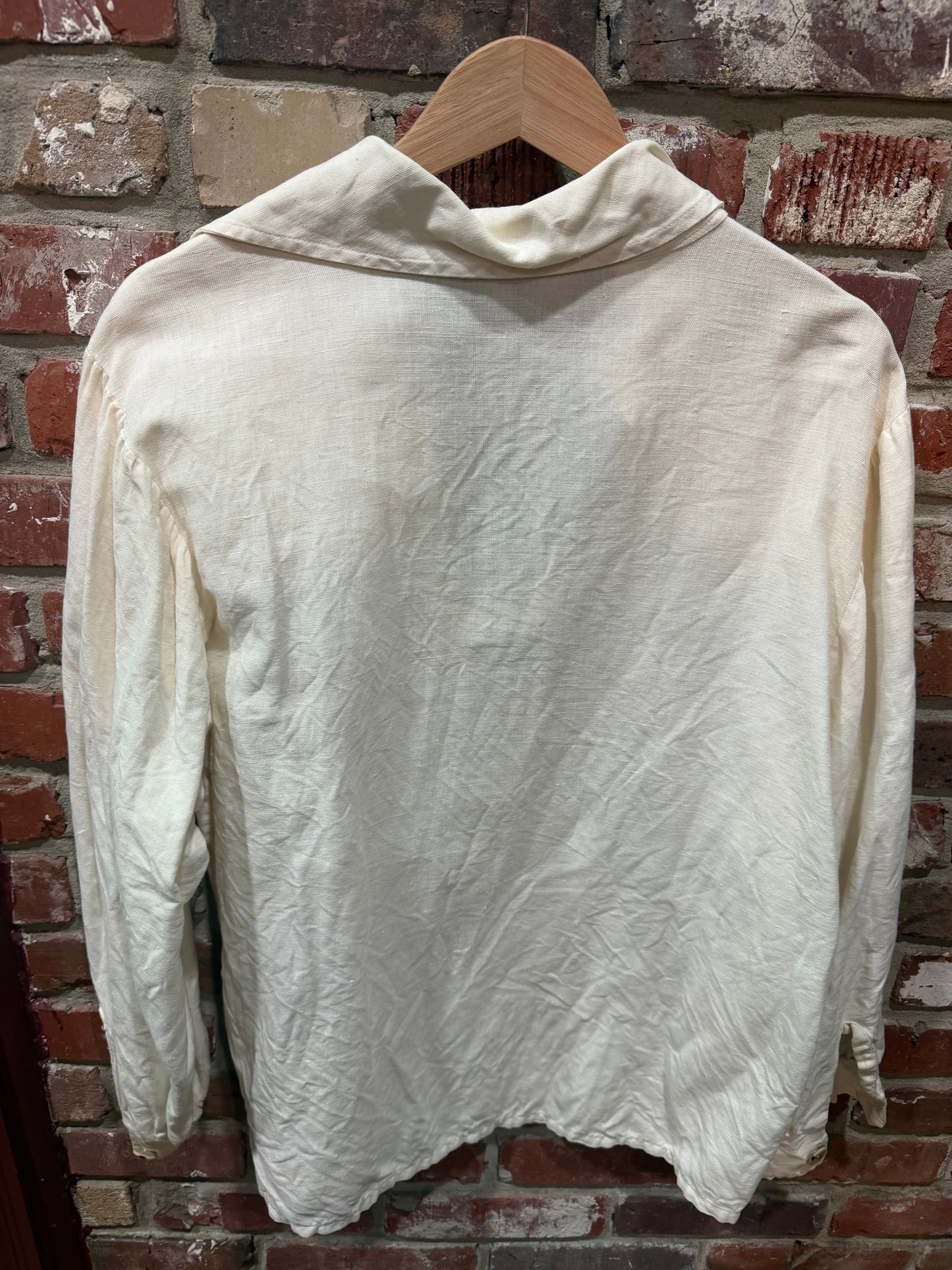 Harp & Lion Henley