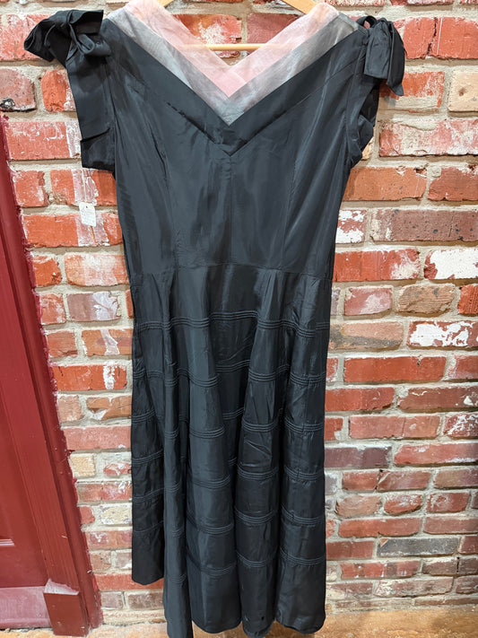 Black Taffeta Fit&Flare Midi Dress