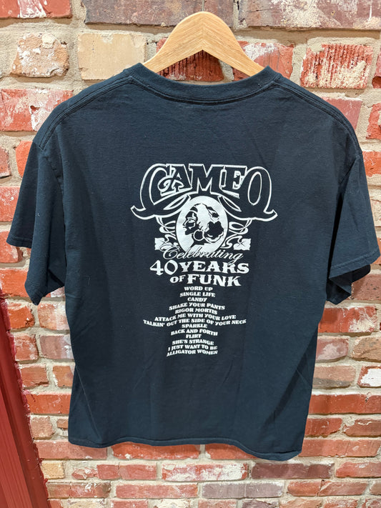 Cameo Band Tee