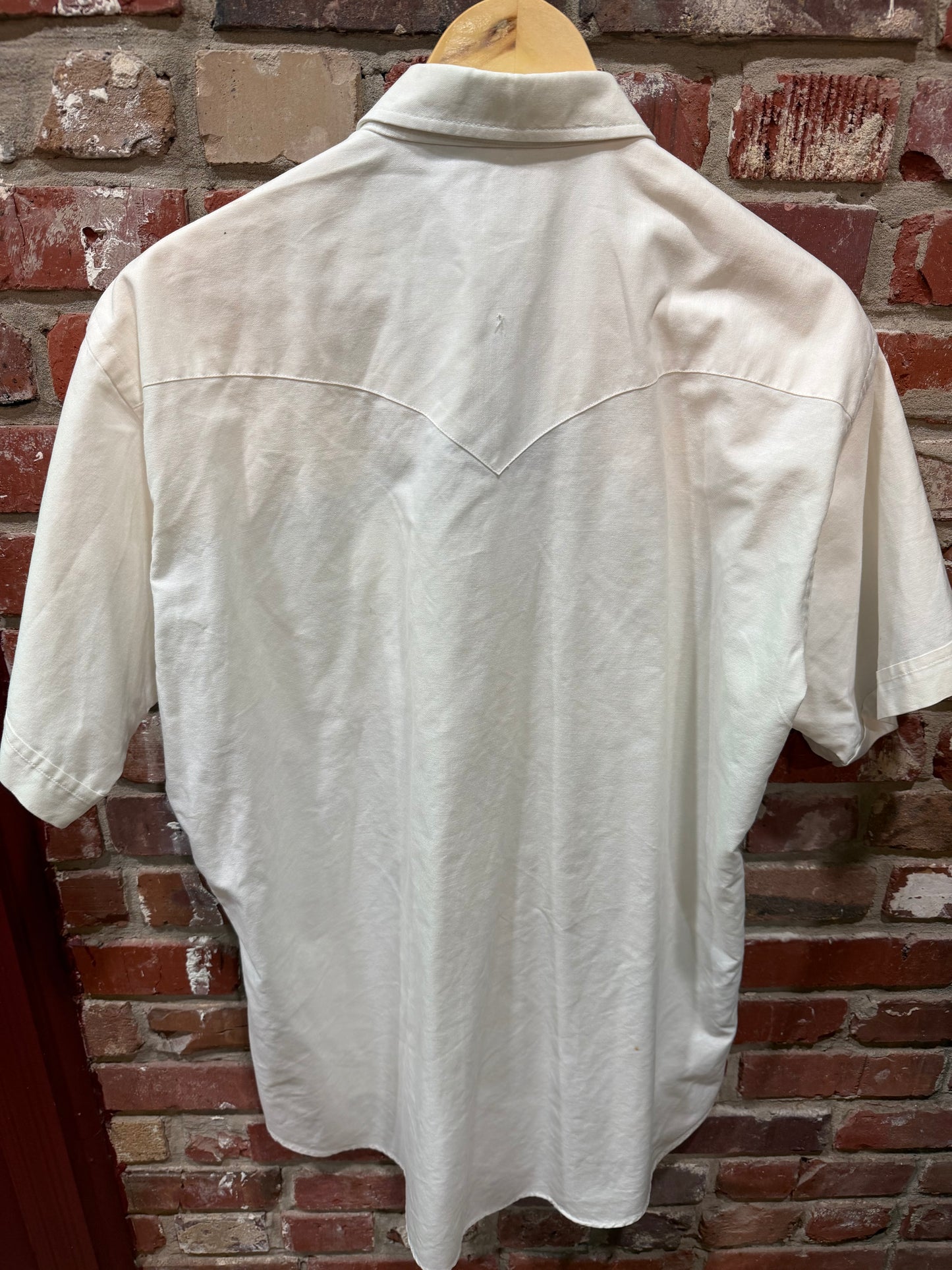 Ruddock White Pearl Snap Shirt
