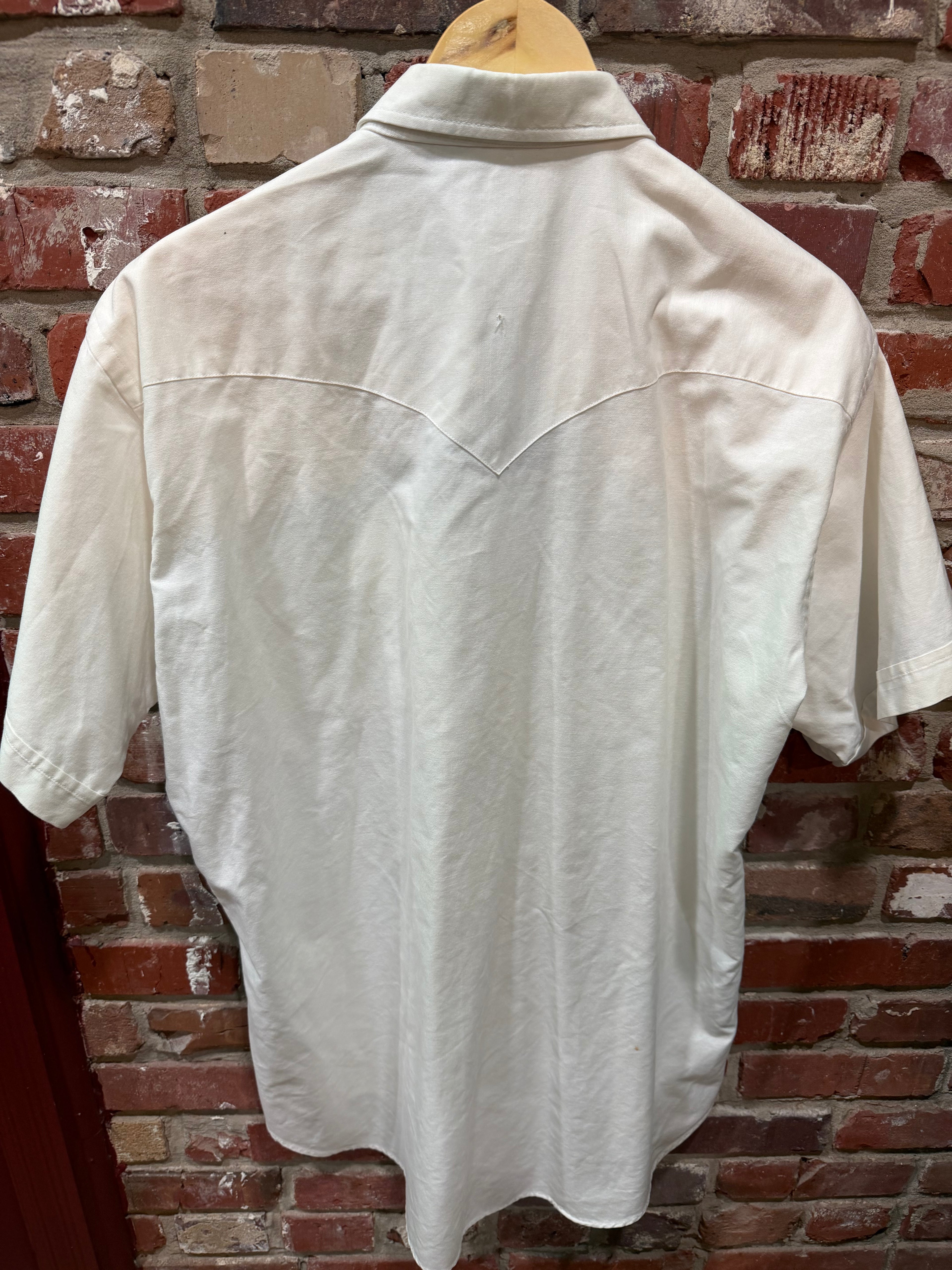 Ruddock White Pearl Snap Shirt