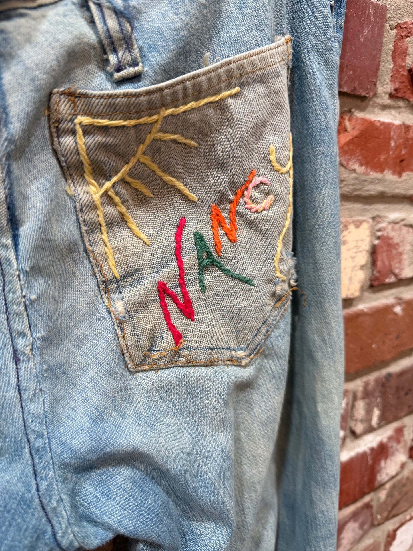 “Nancy” Embroidered Jeans