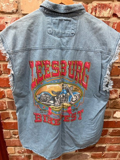 Leesburg Bikefest Sleeveless Denim Button-Up