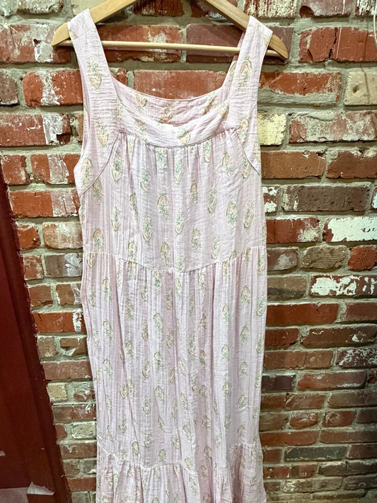 Lightweight Dusty Pink Dress