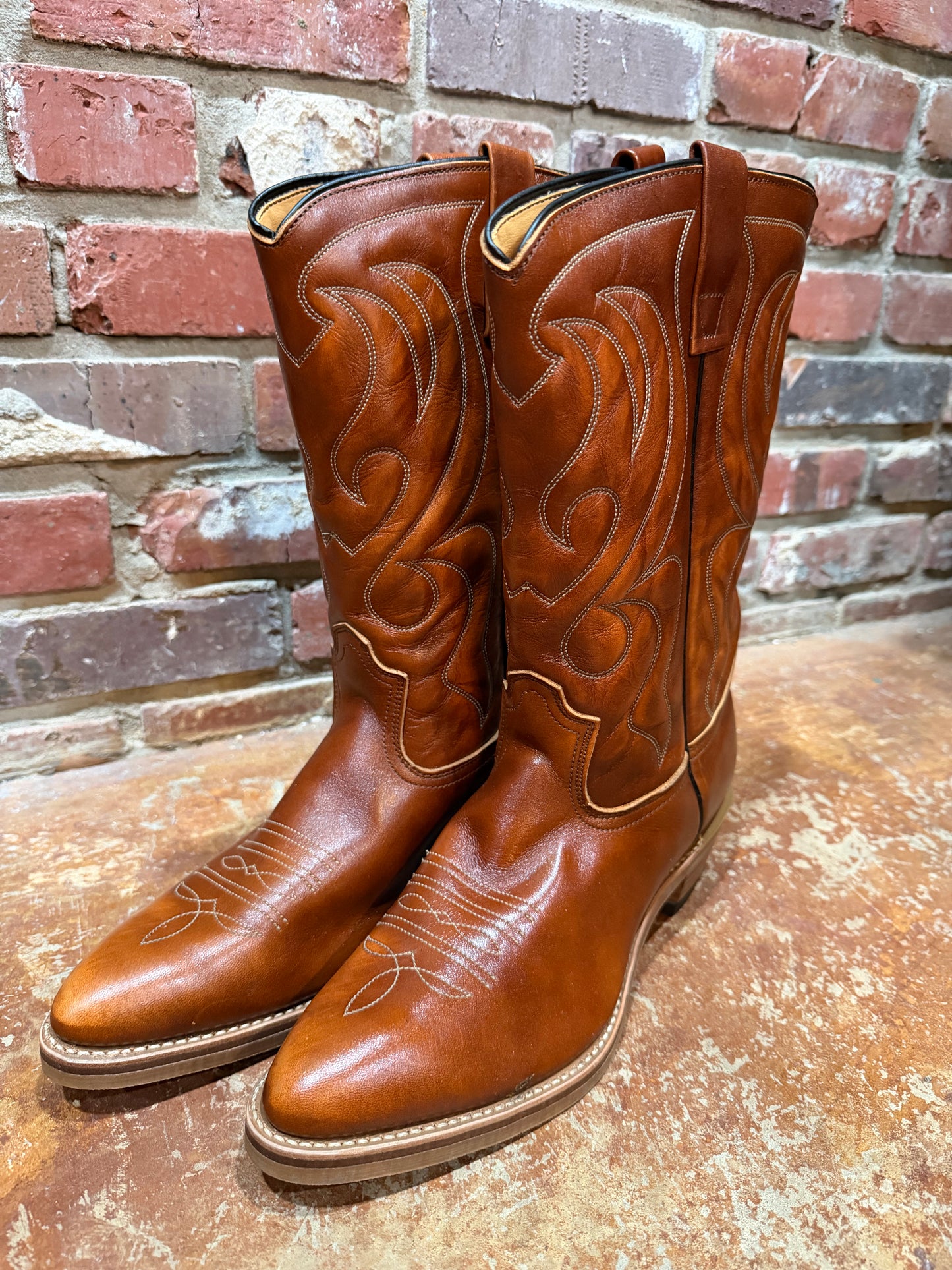 Weather Welt Cognac Brown Boots