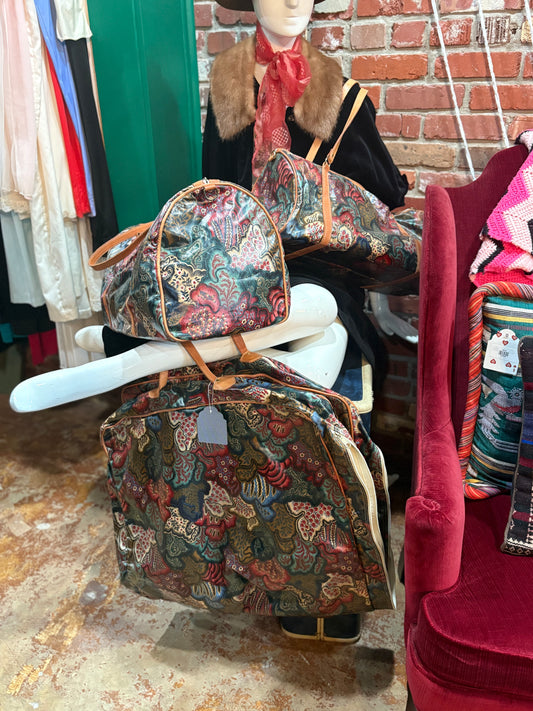 Vinyl 3 Piece Luggage Set